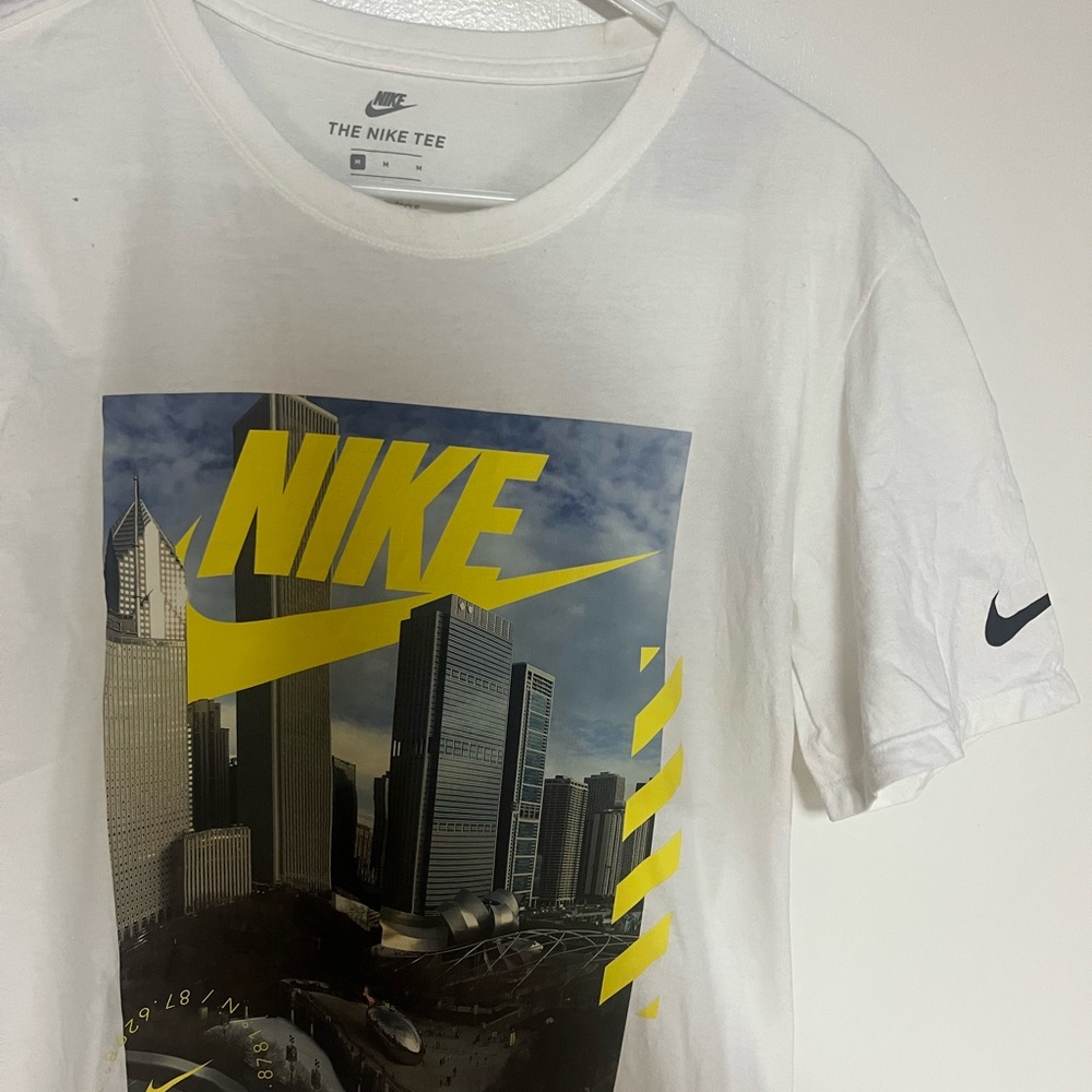 Nike graphic tee